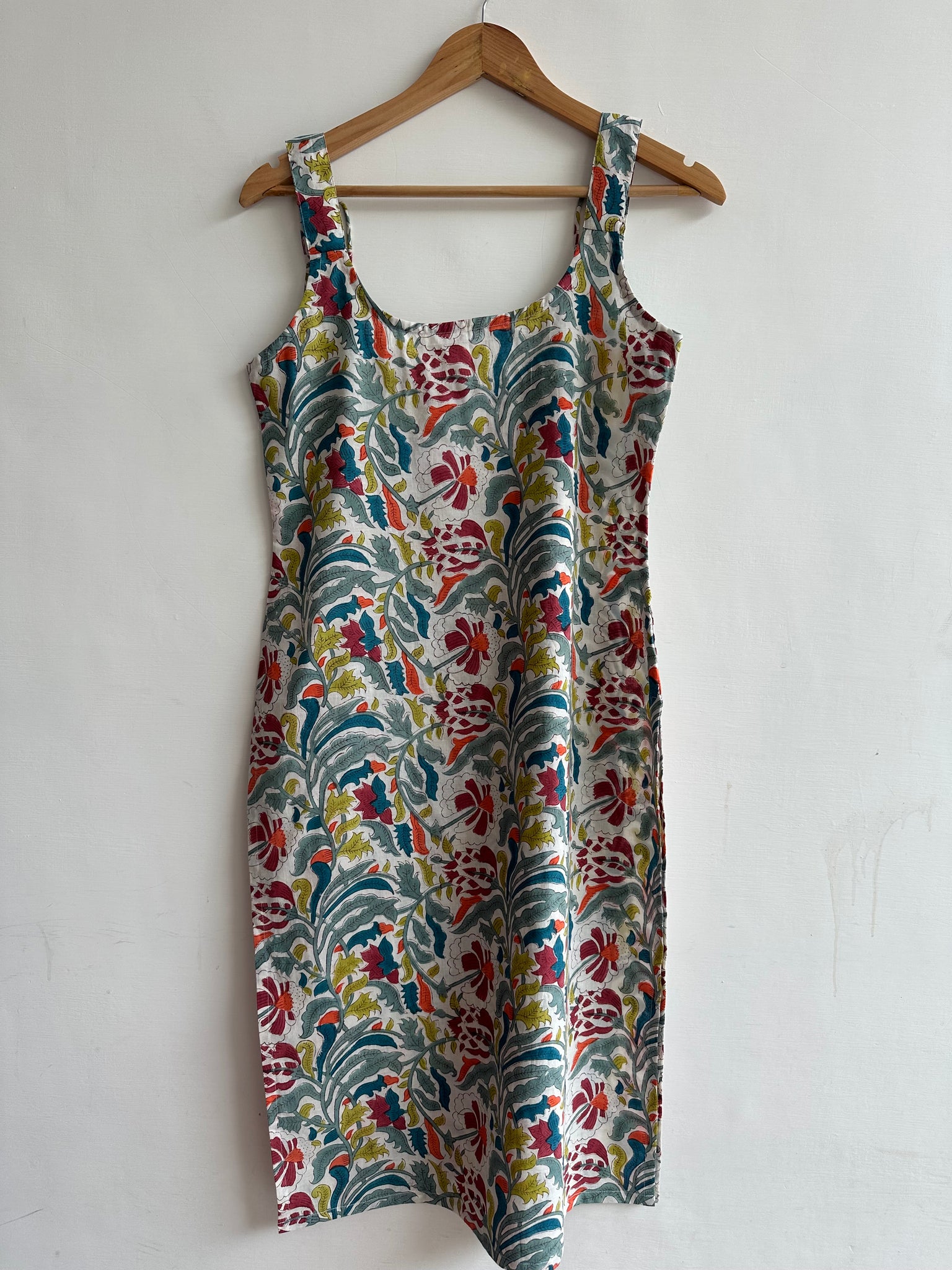 Myra kurti