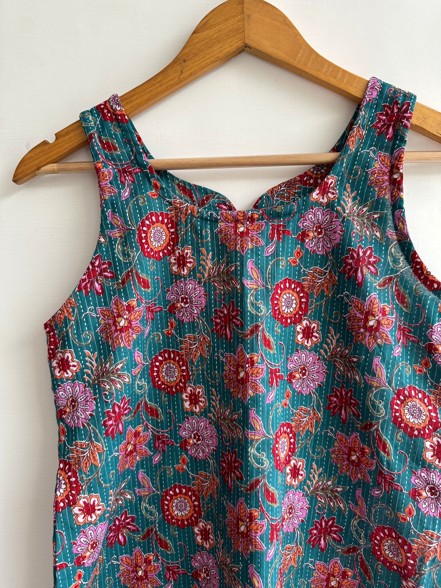 Sleeveless kurti (kantha fabric)