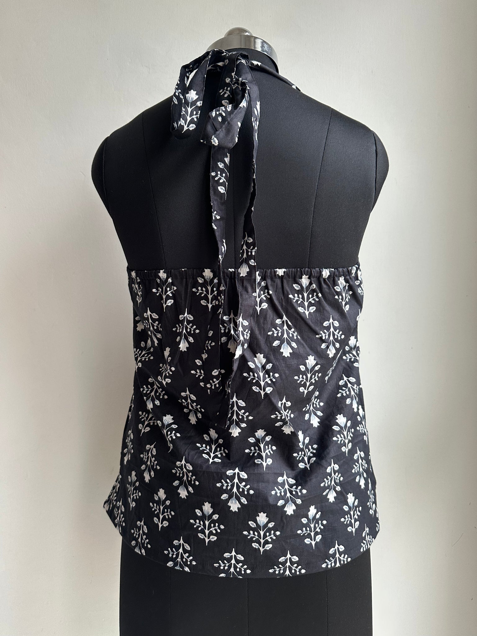 Halter neck Top