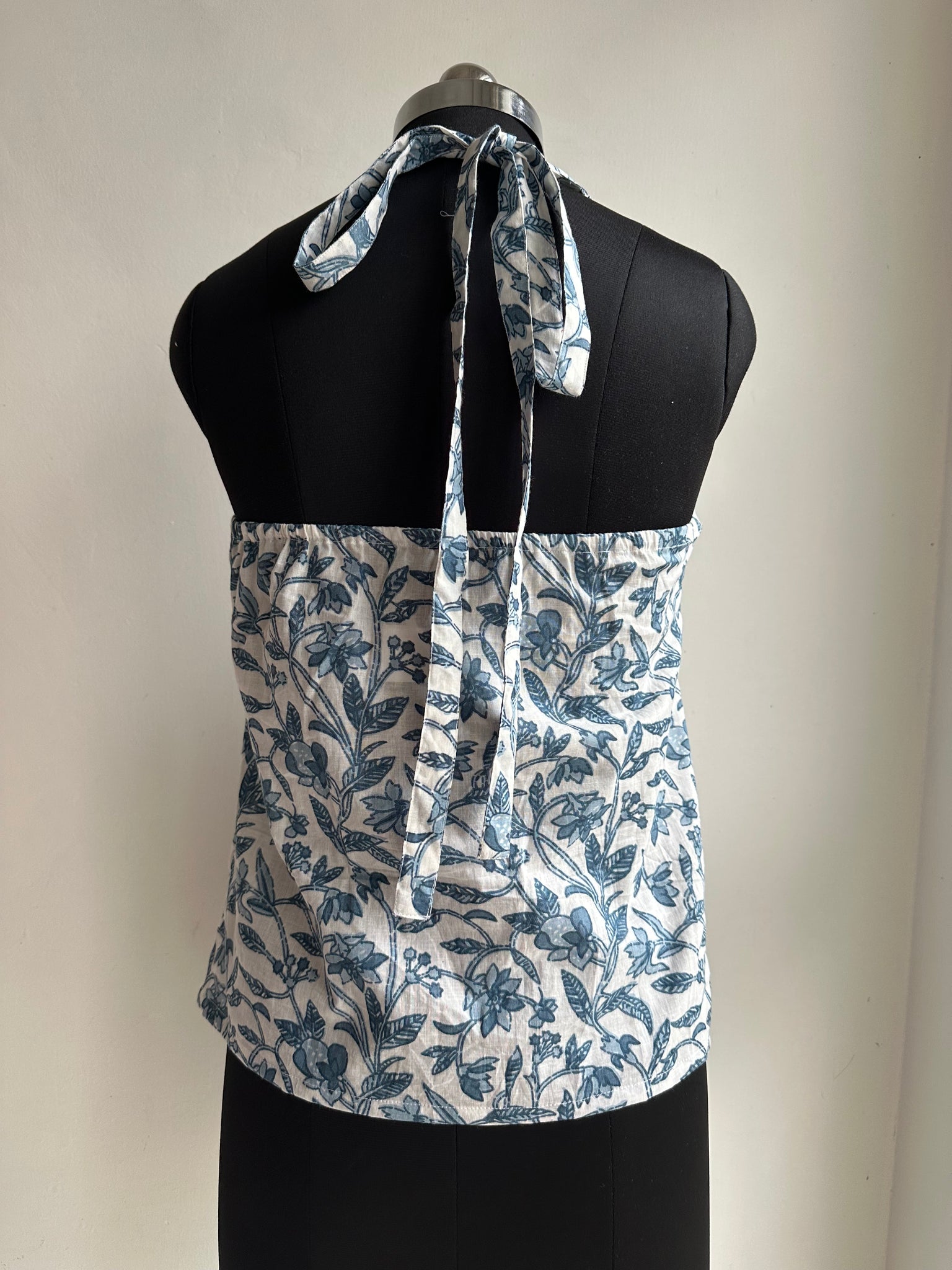 Halter neck Top