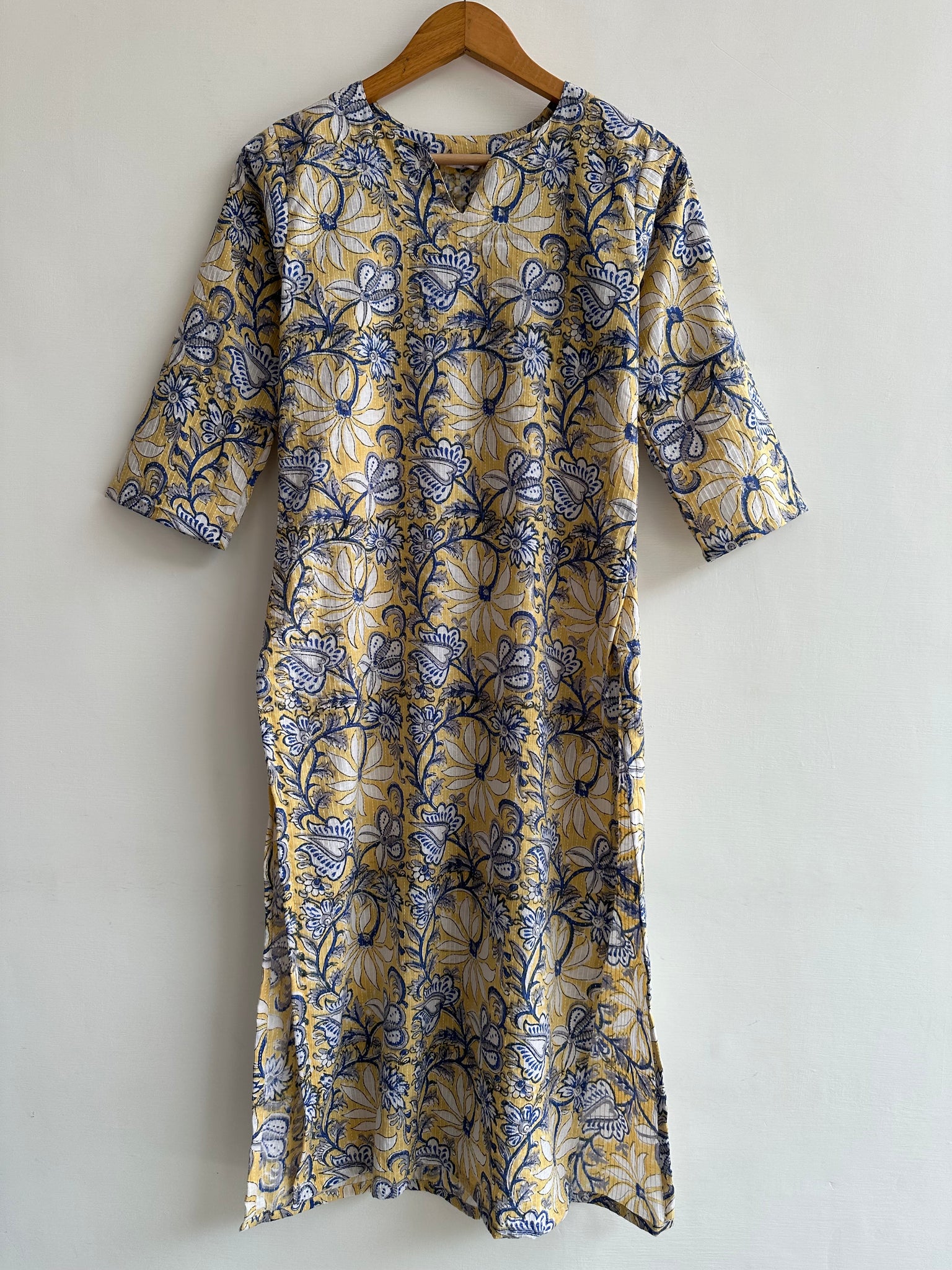 Straight Kurta (Kantha fabric)