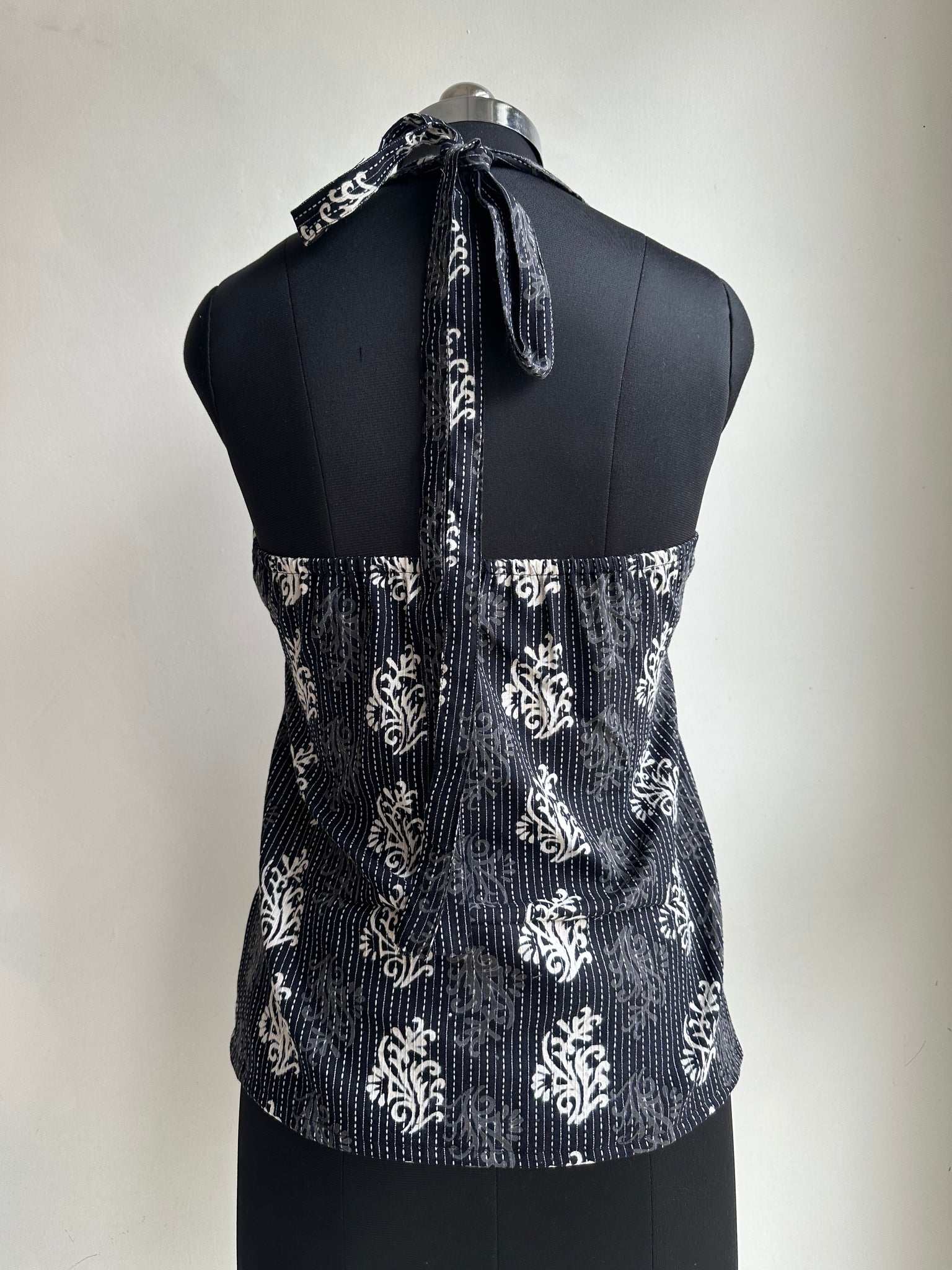 Halter neck Top