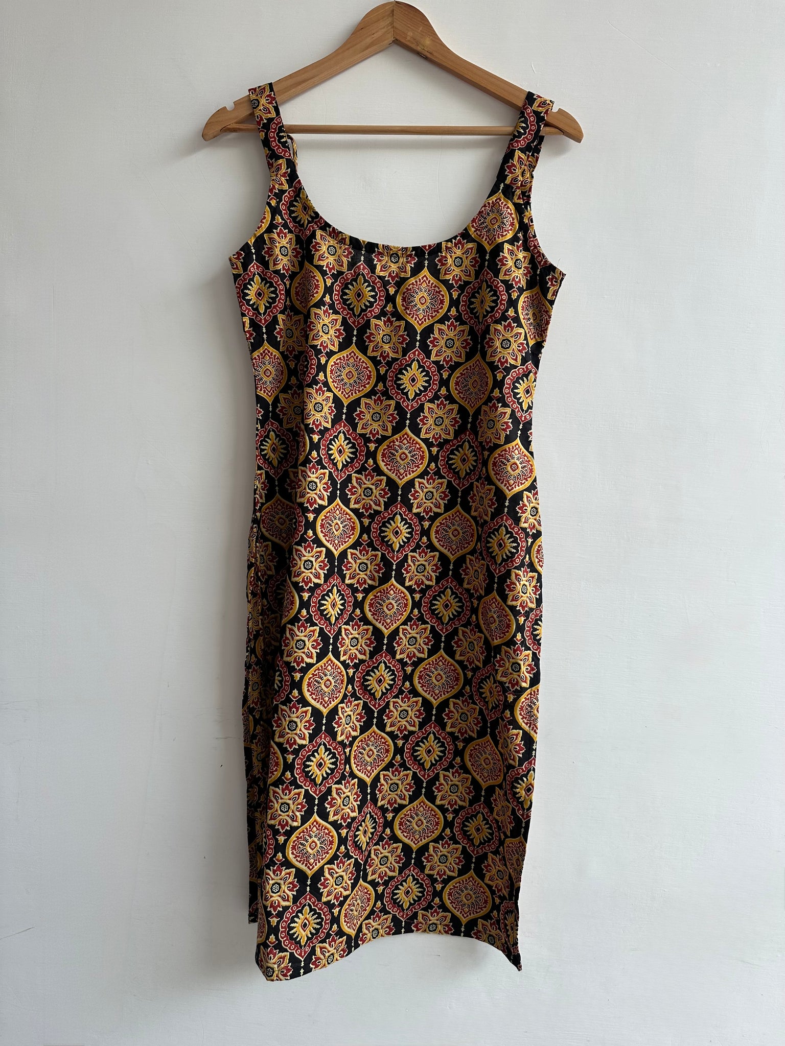 Myra kurti
