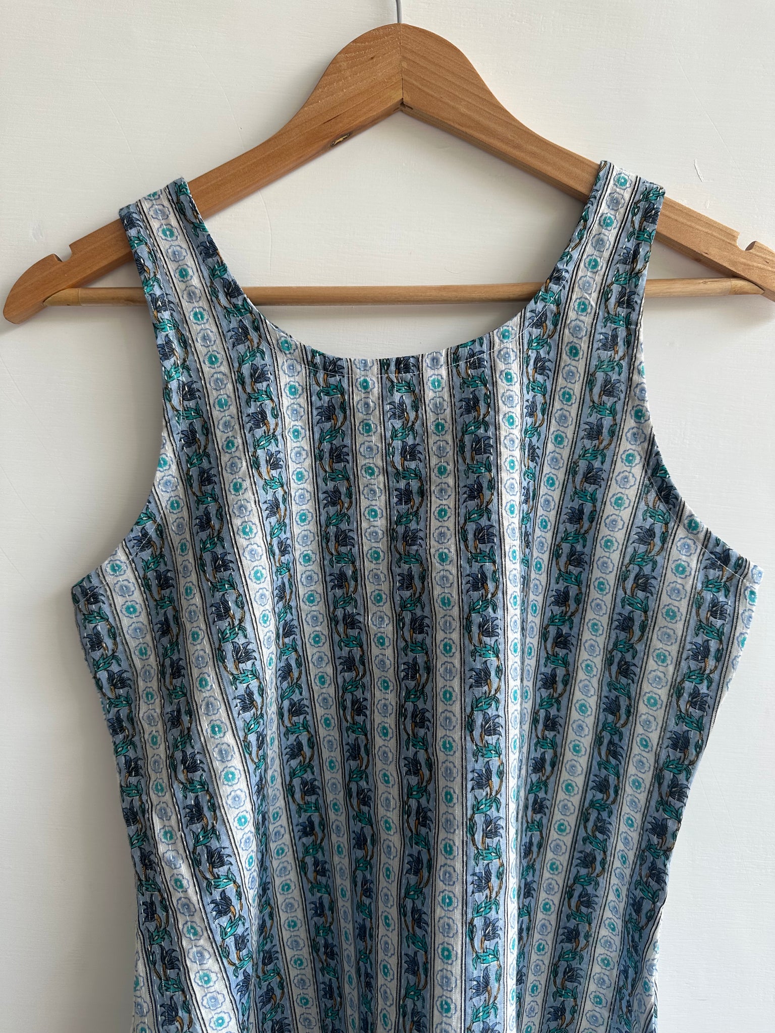 Sleeveless kurti (Kantha fabric)