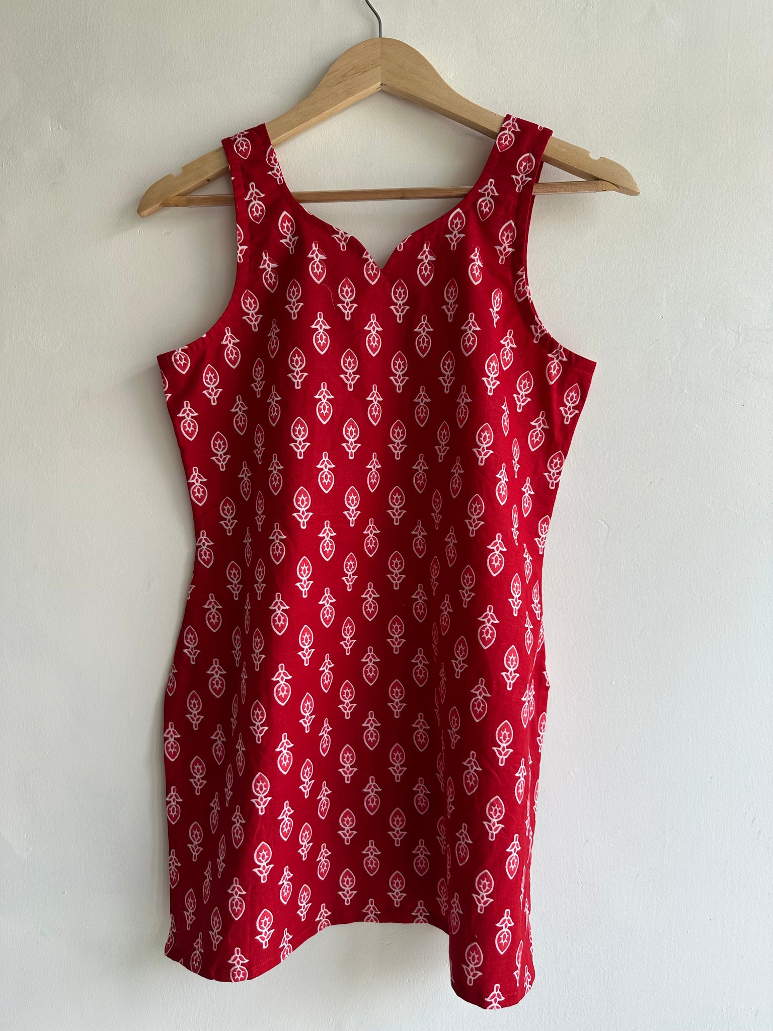 Sleeveless kurti
