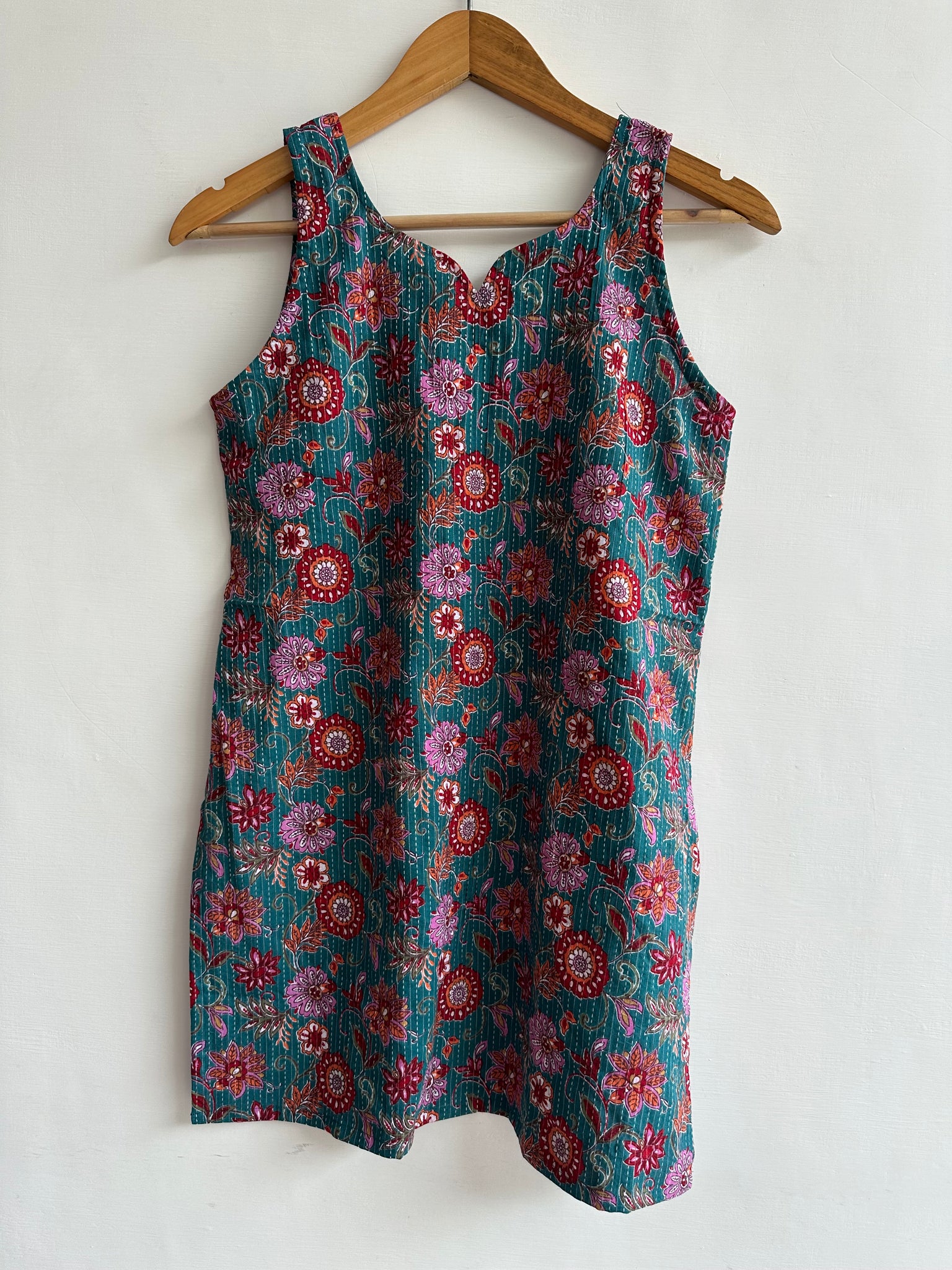 Sleeveless kurti (kantha fabric)