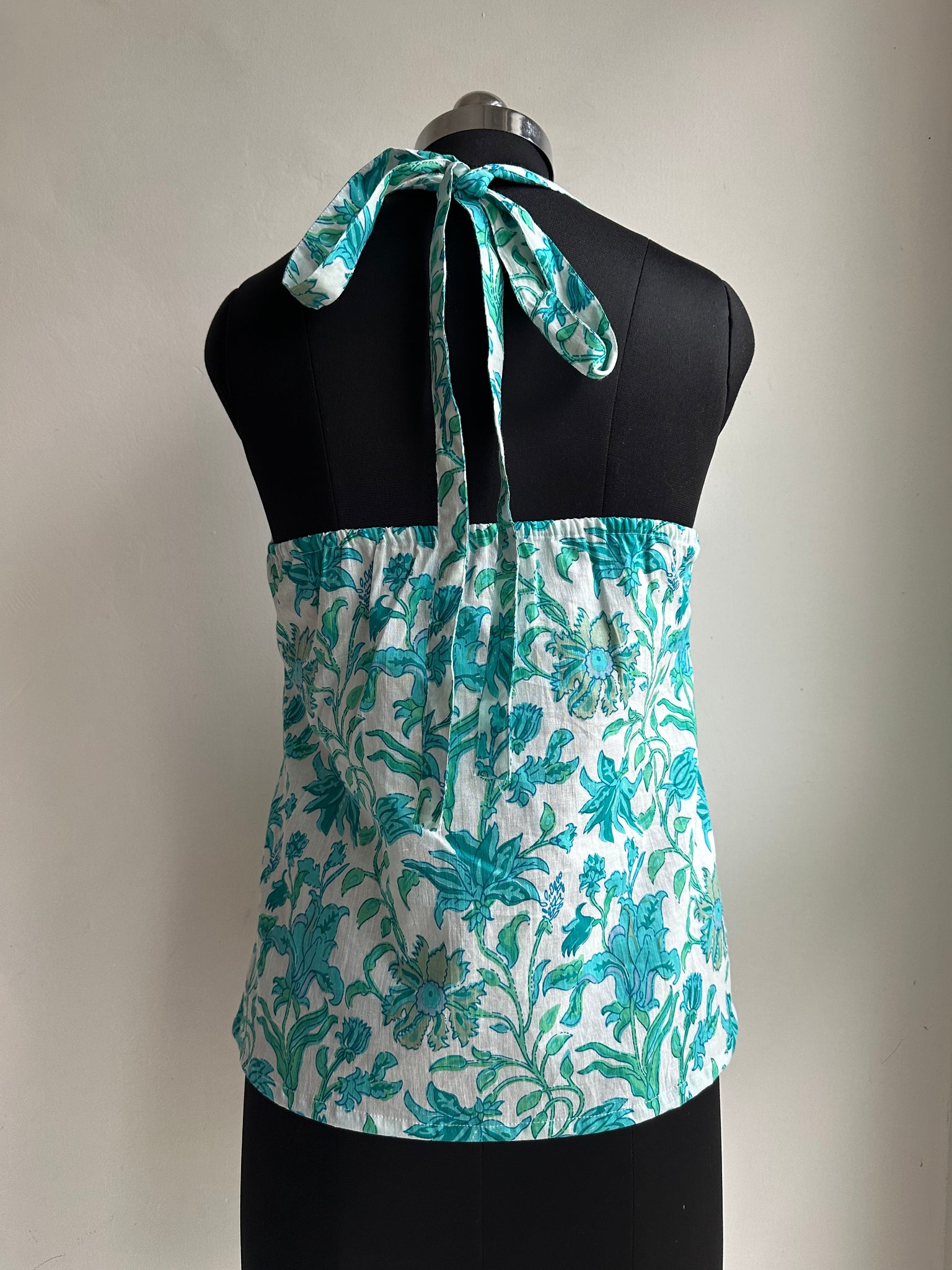 Halter neck Top