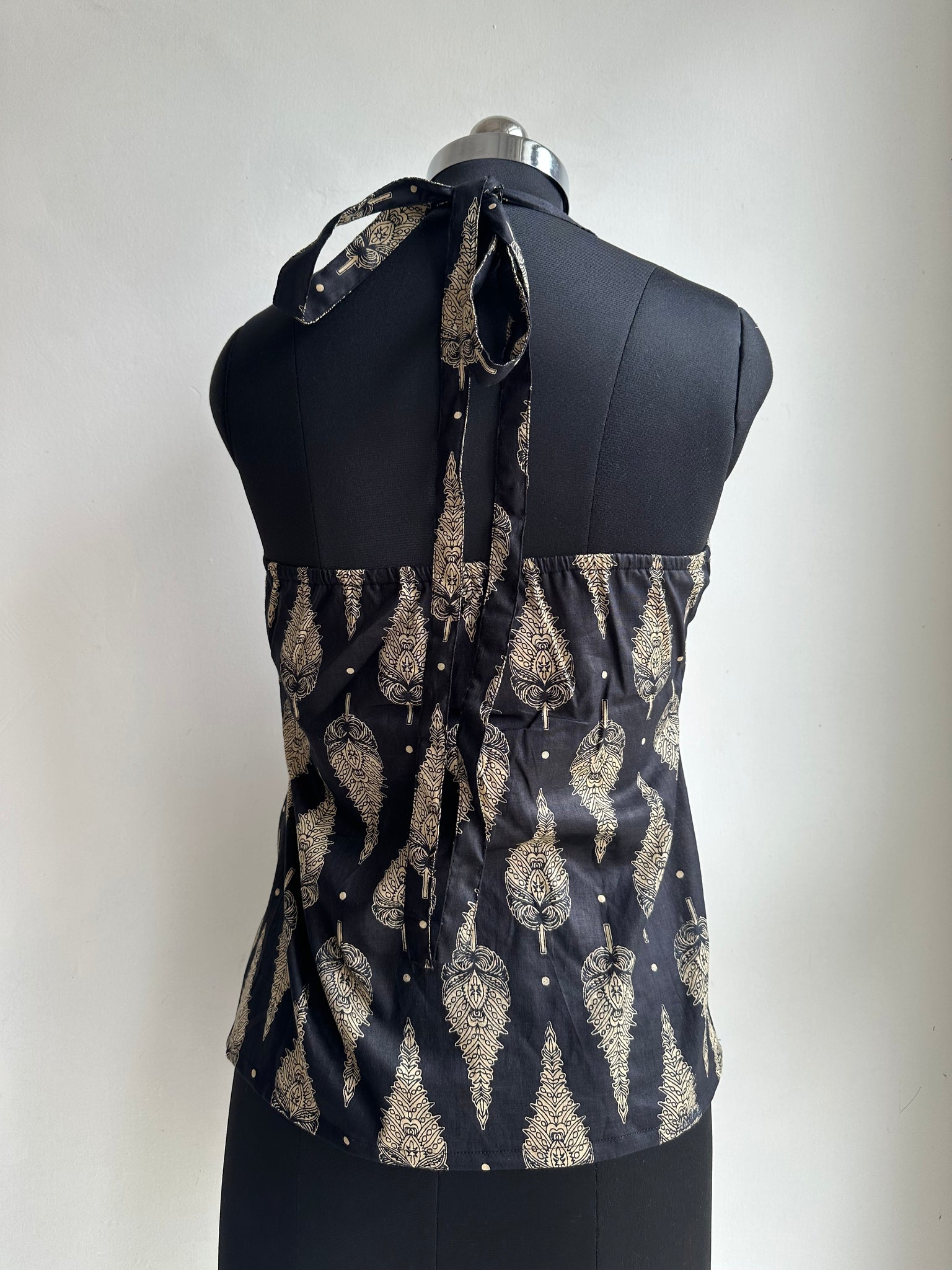 Halter neck Top