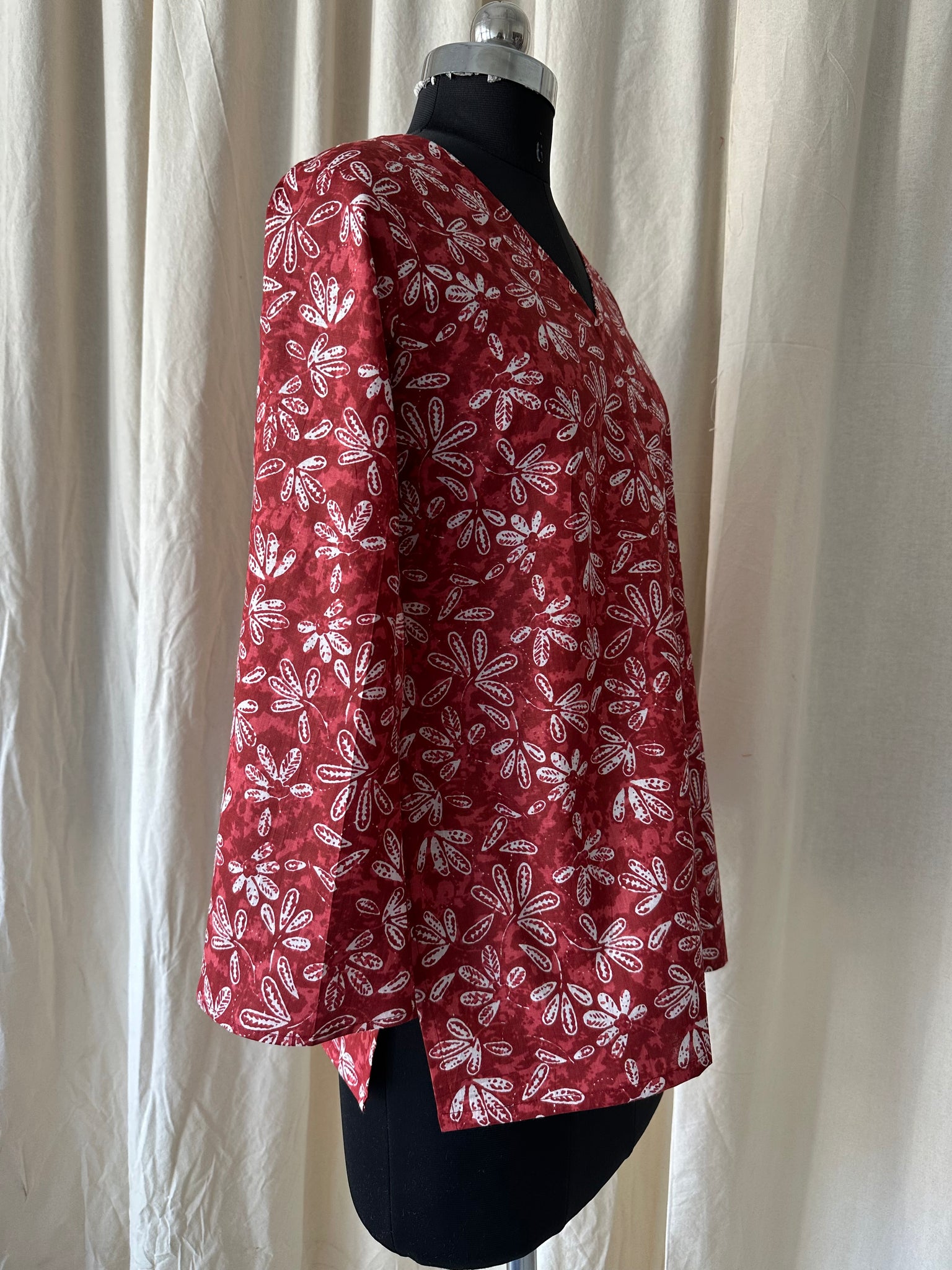 Flared sleeves tunic
