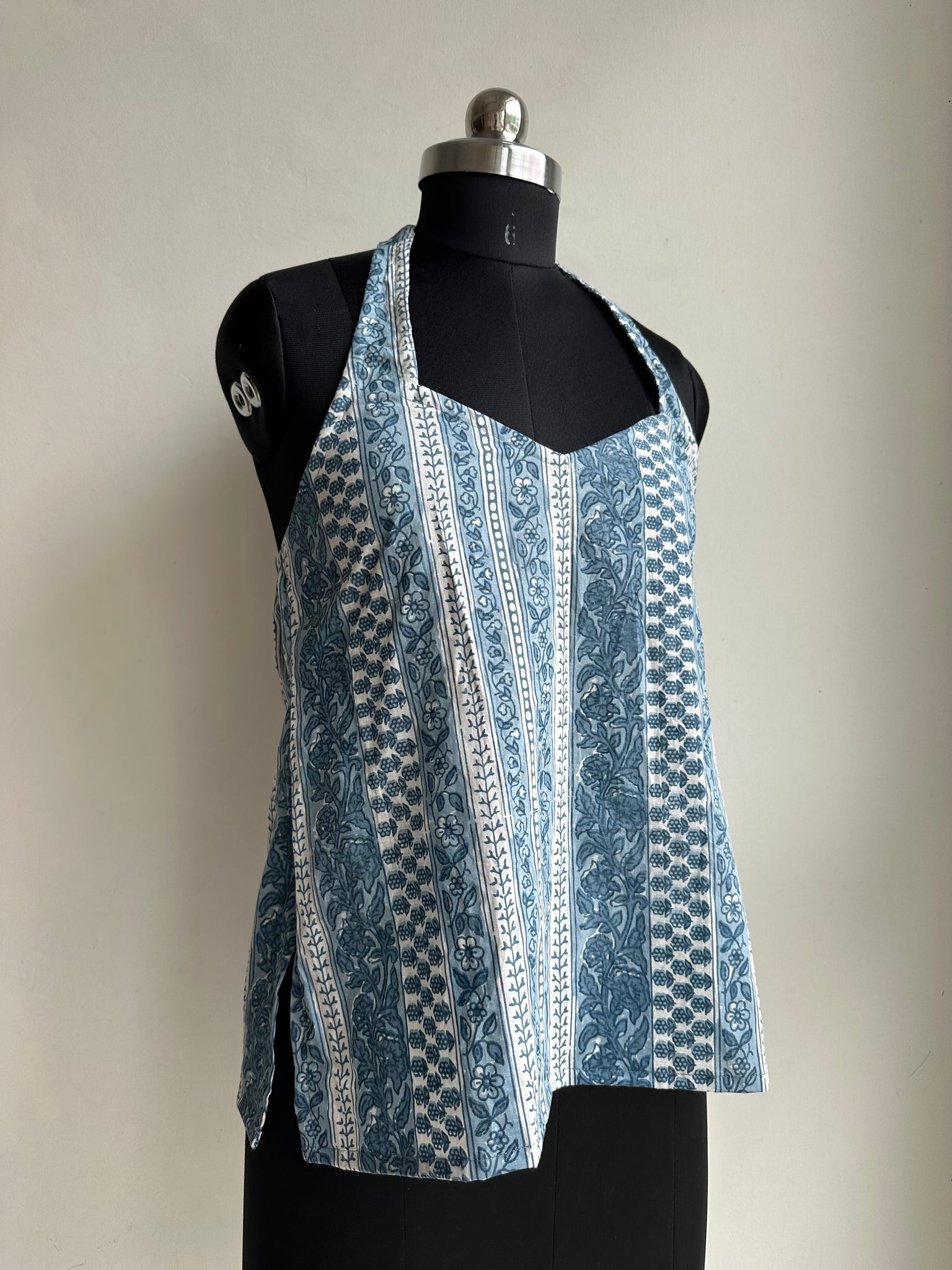 Halter neck Top