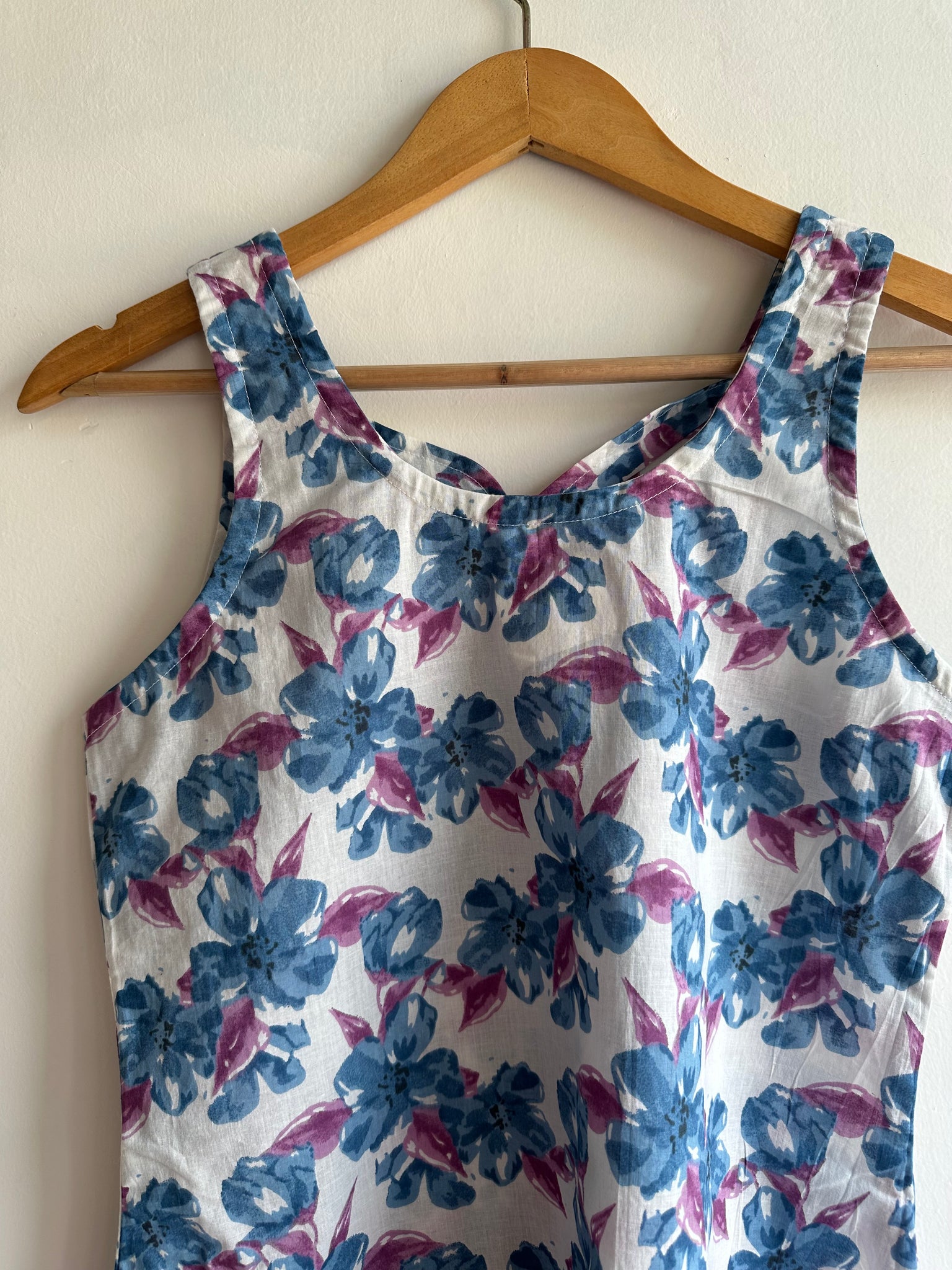 Sleeveless kurti
