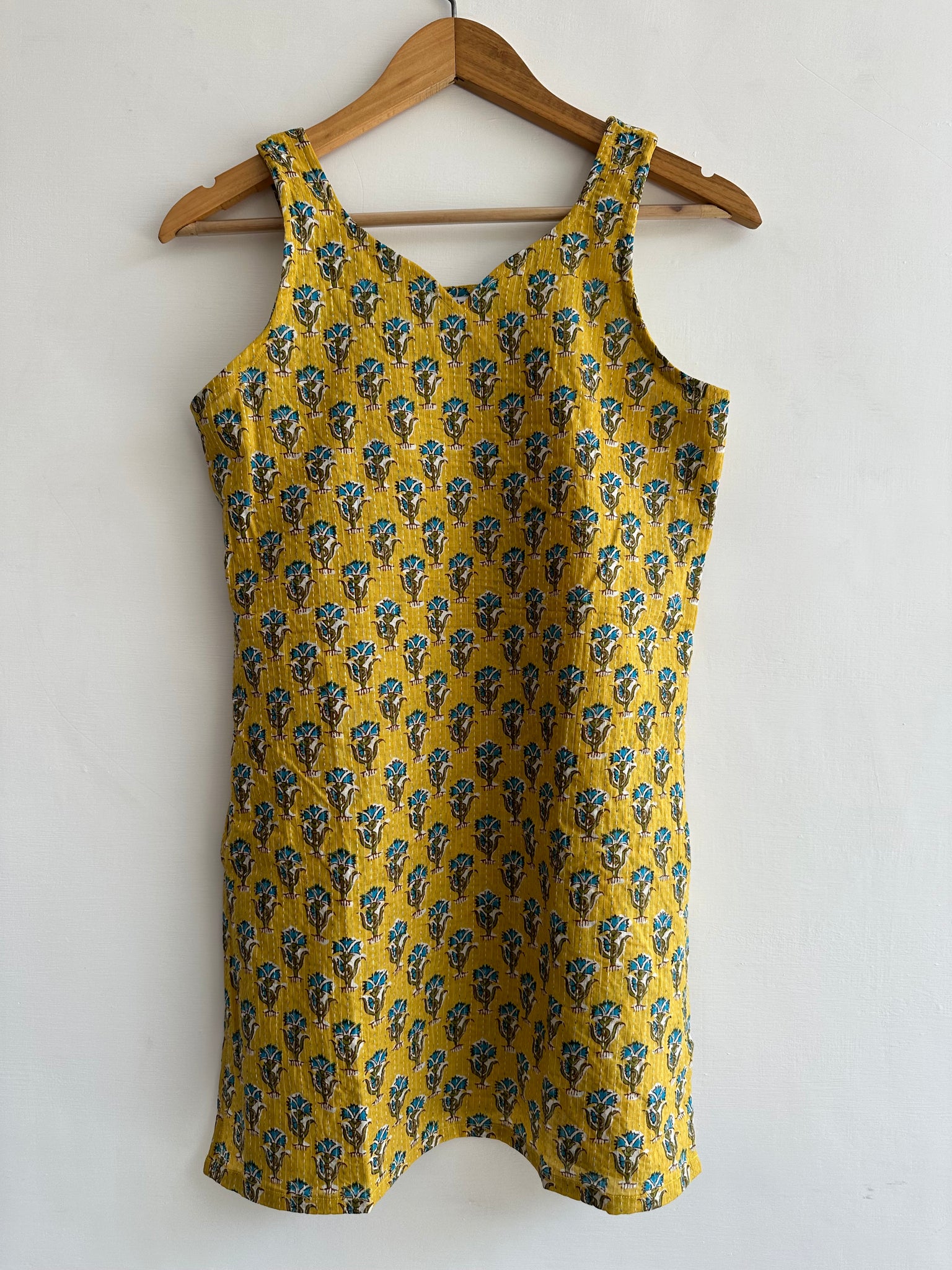 Sleeveless kurti (kantha fabric)