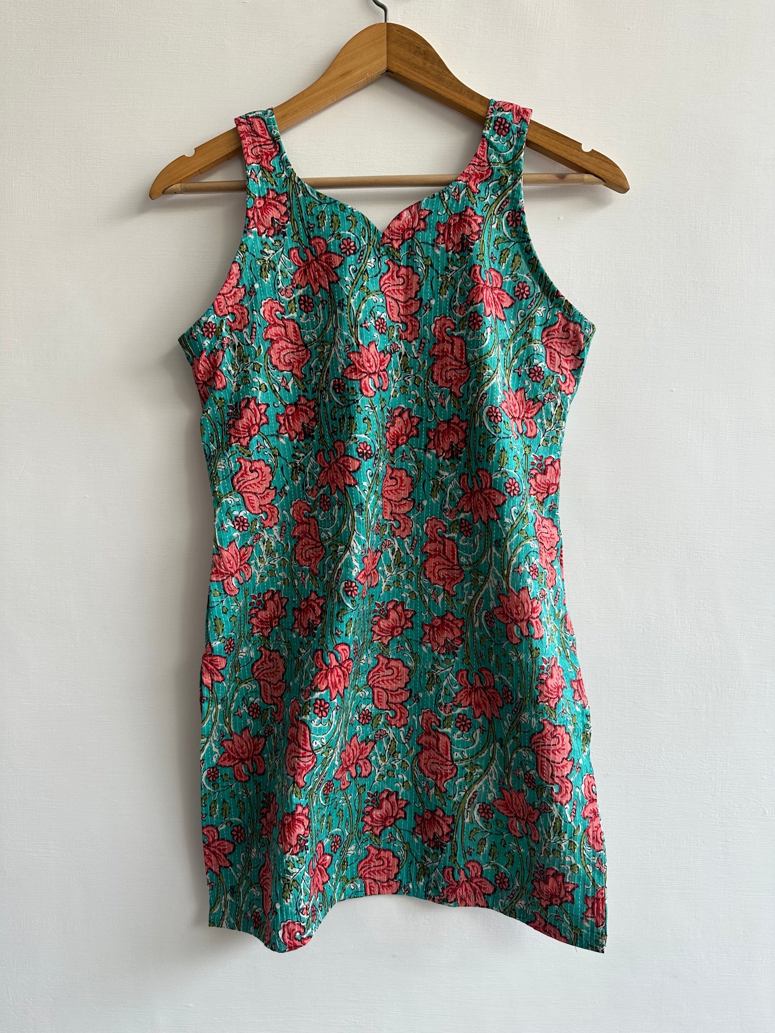 Sleeveless kurti (kantha fabric)