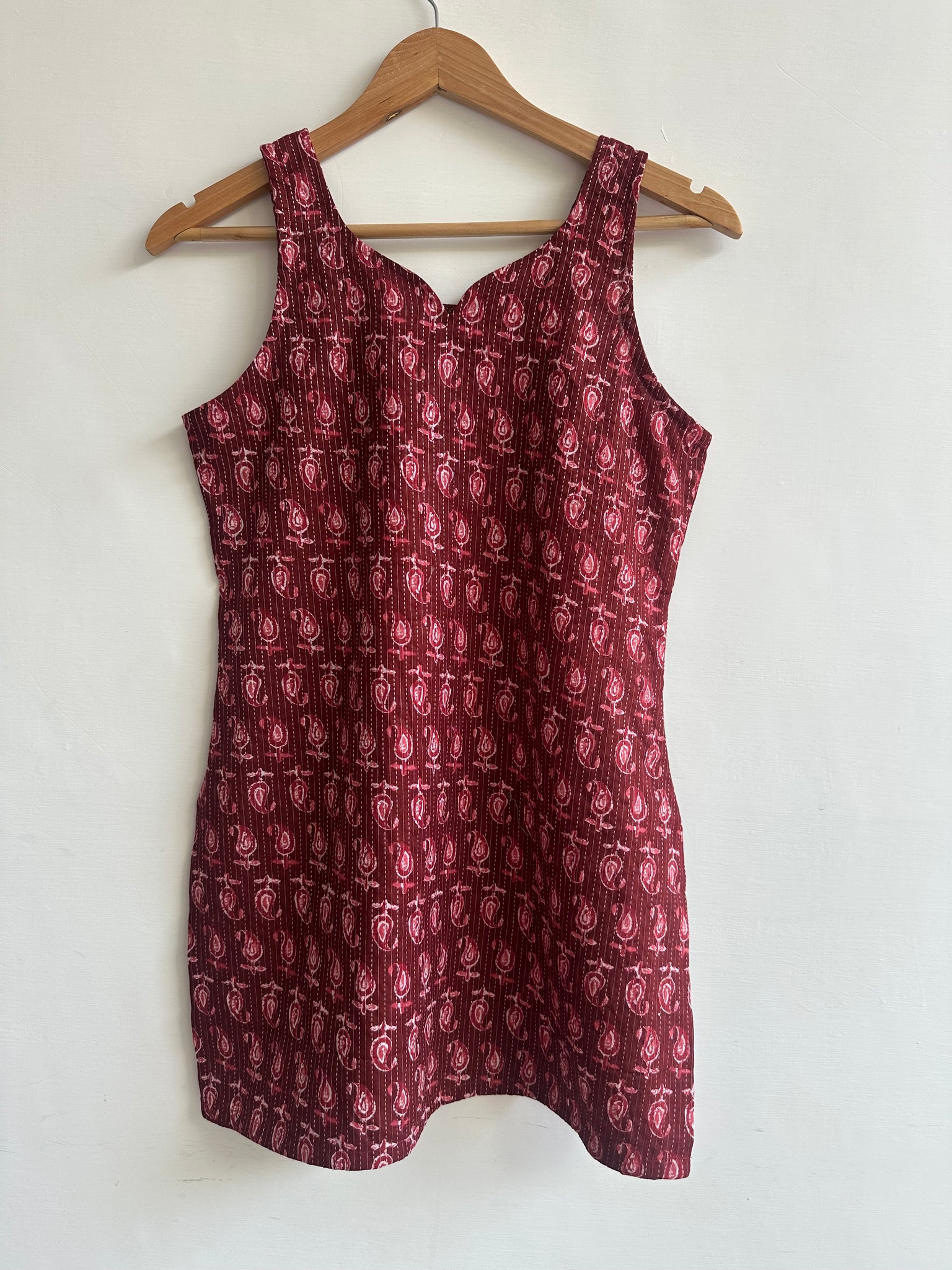 Sleeveless kurti (Kantha fabric)