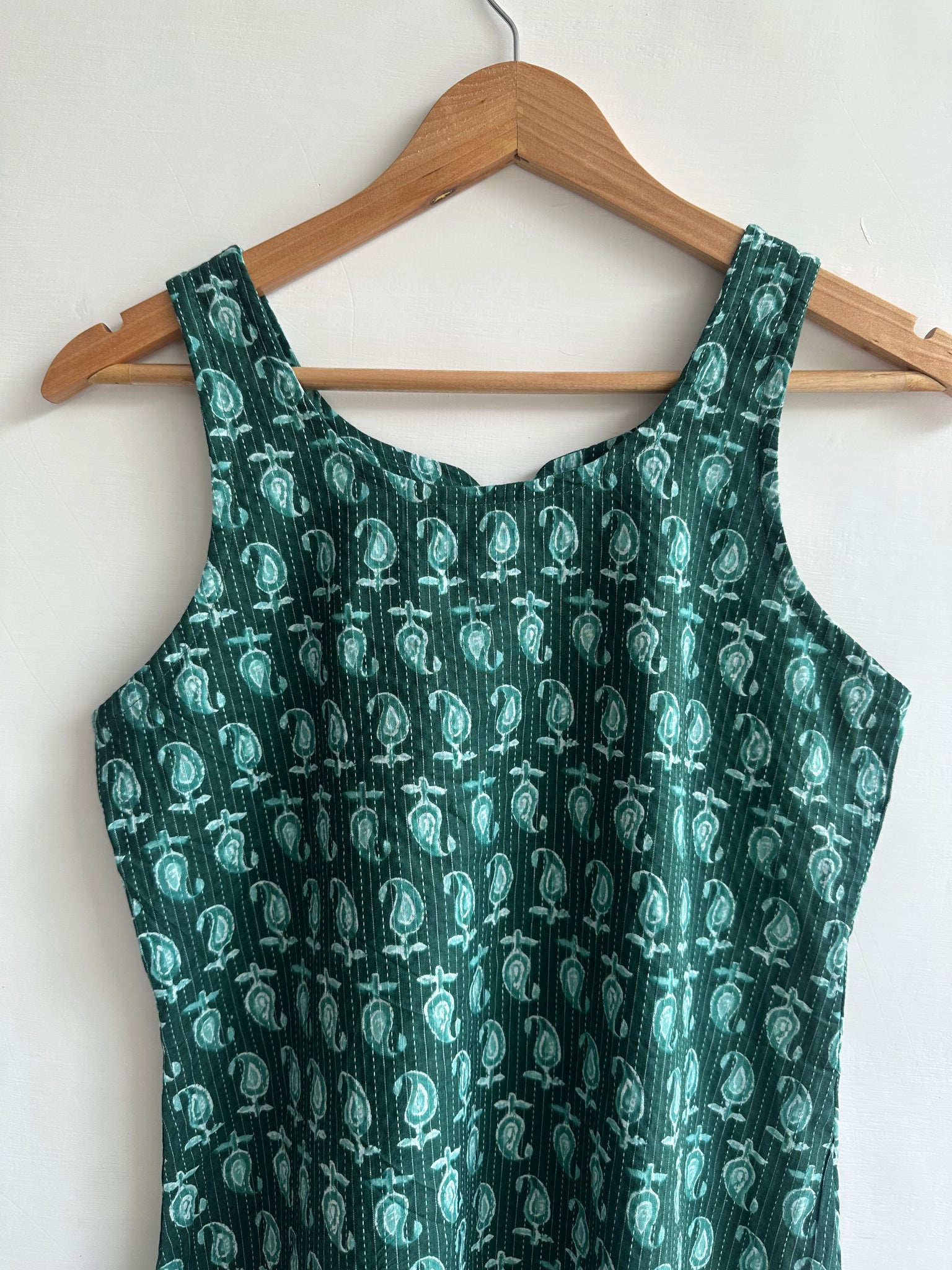 Sleeveless kurti (Kantha fabric)