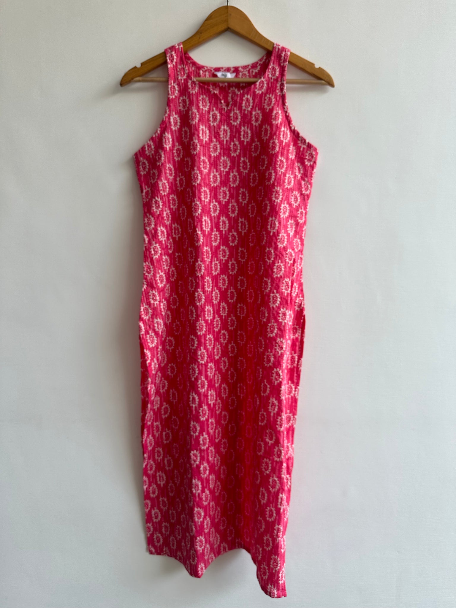 Sleeveless kurta (kantha fabric)