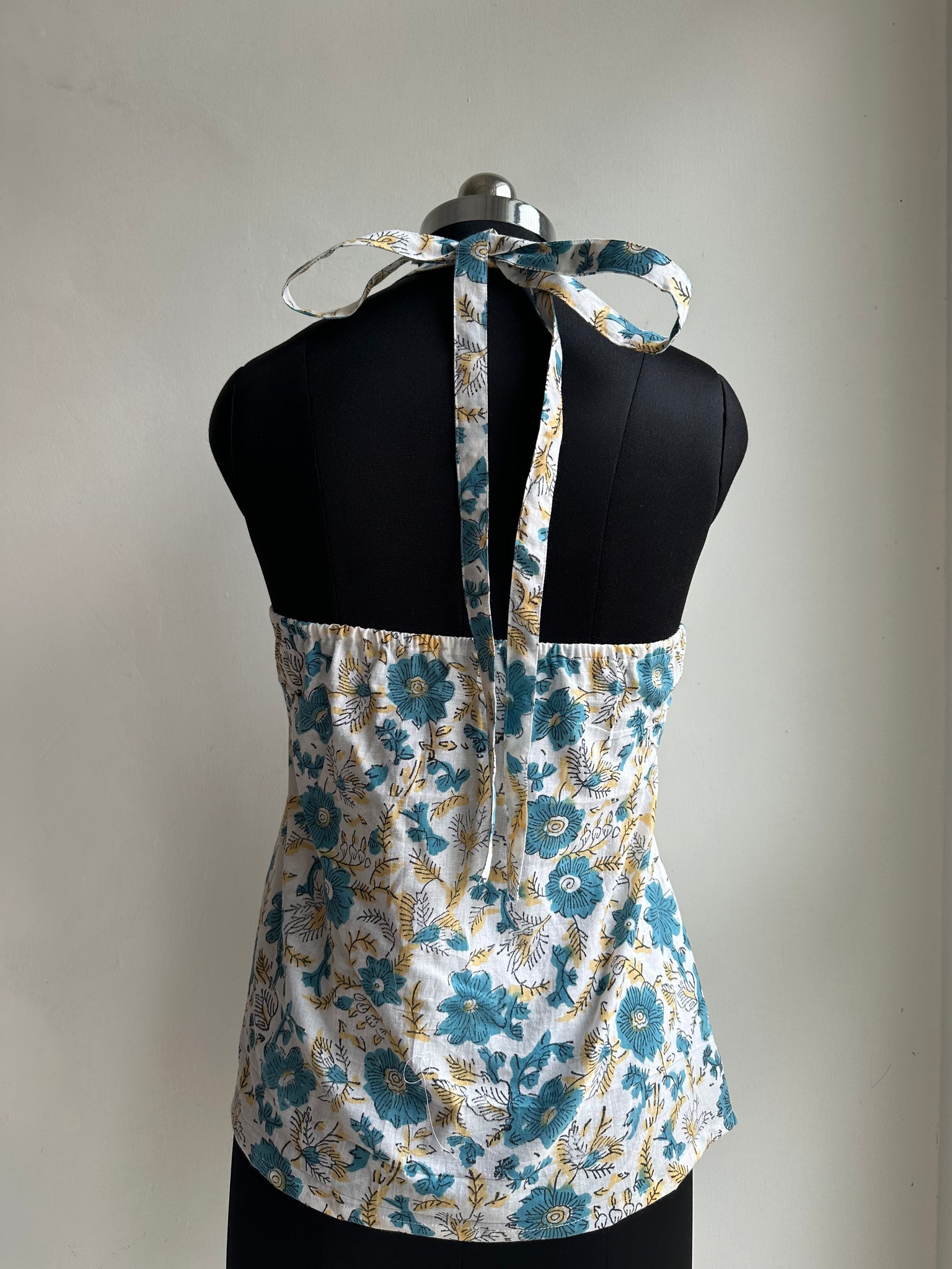 Halter neck Top